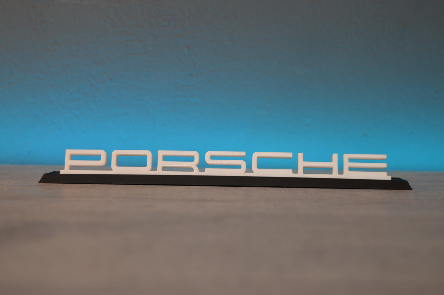 Porsche logo display