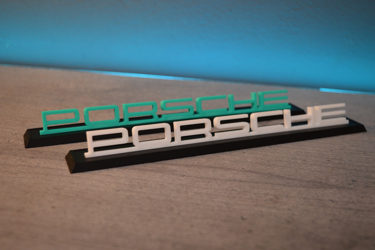 Porsche logo display