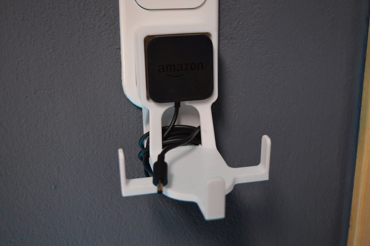 Amazon Echo Dot 3 mount