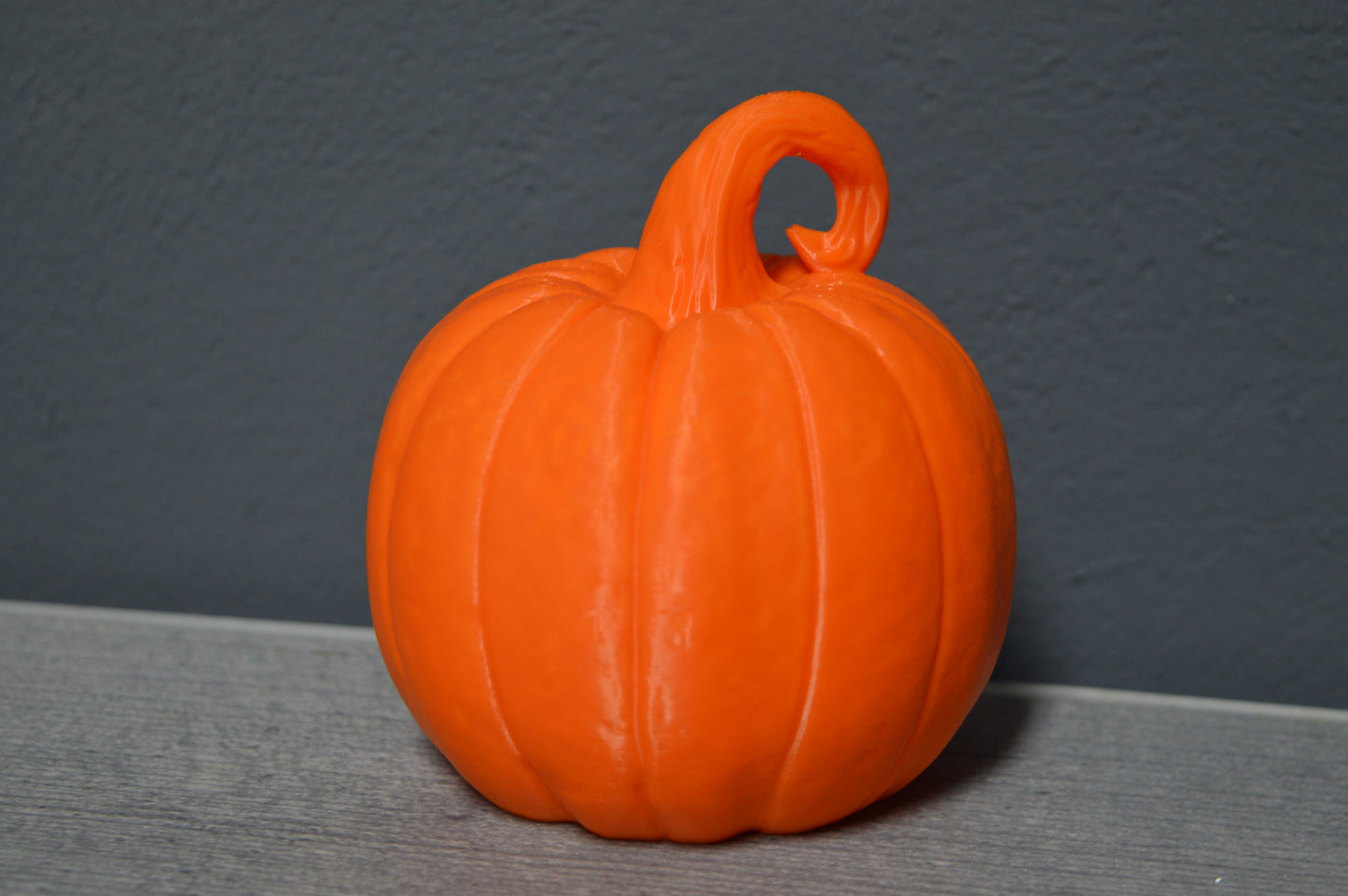 Halloween pumpkin lamp