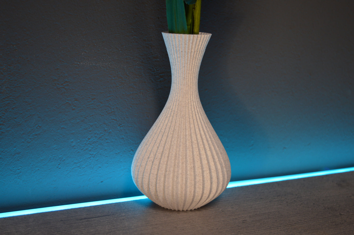 Solara flower vase