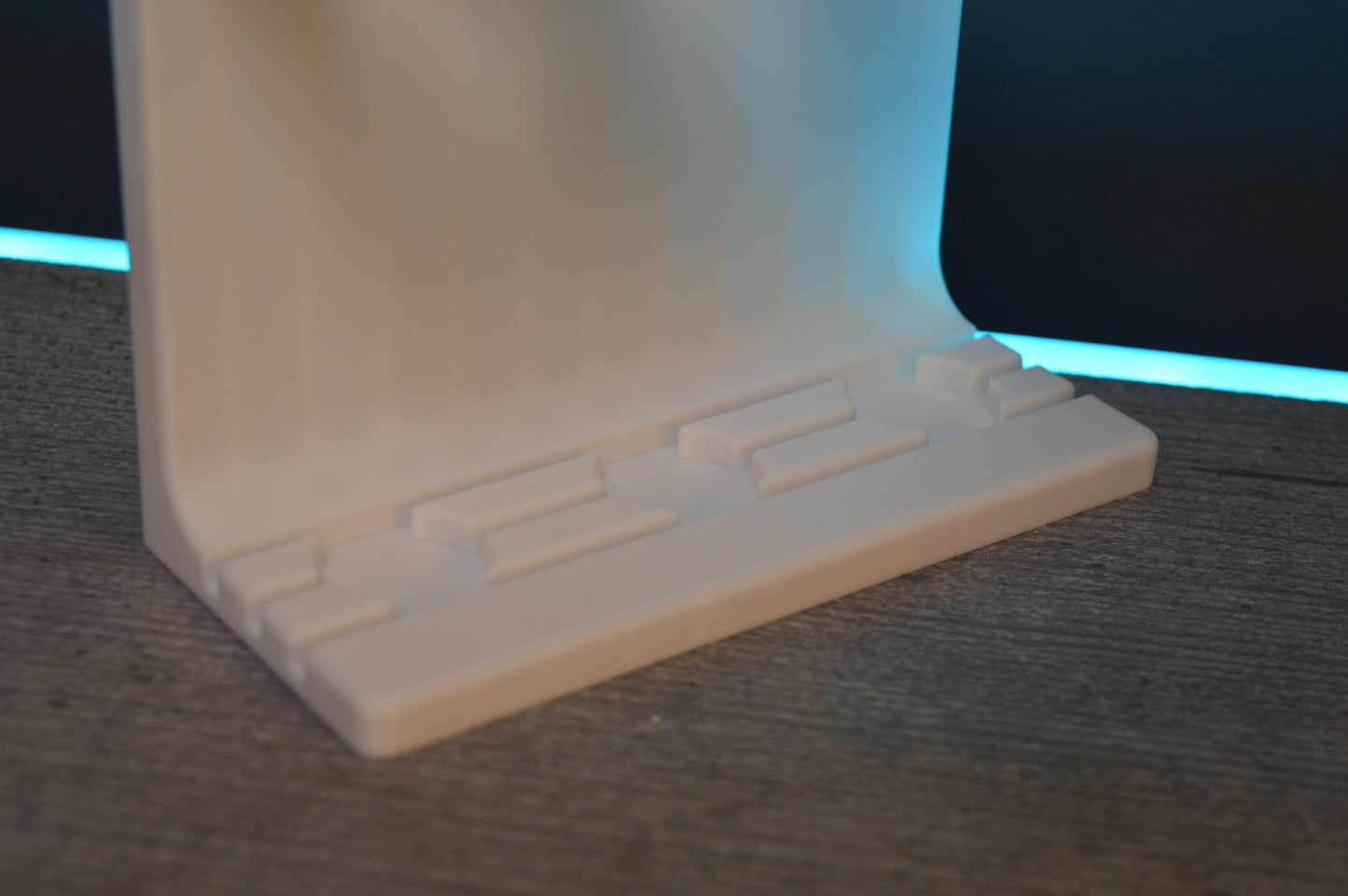 Toothbrush holder