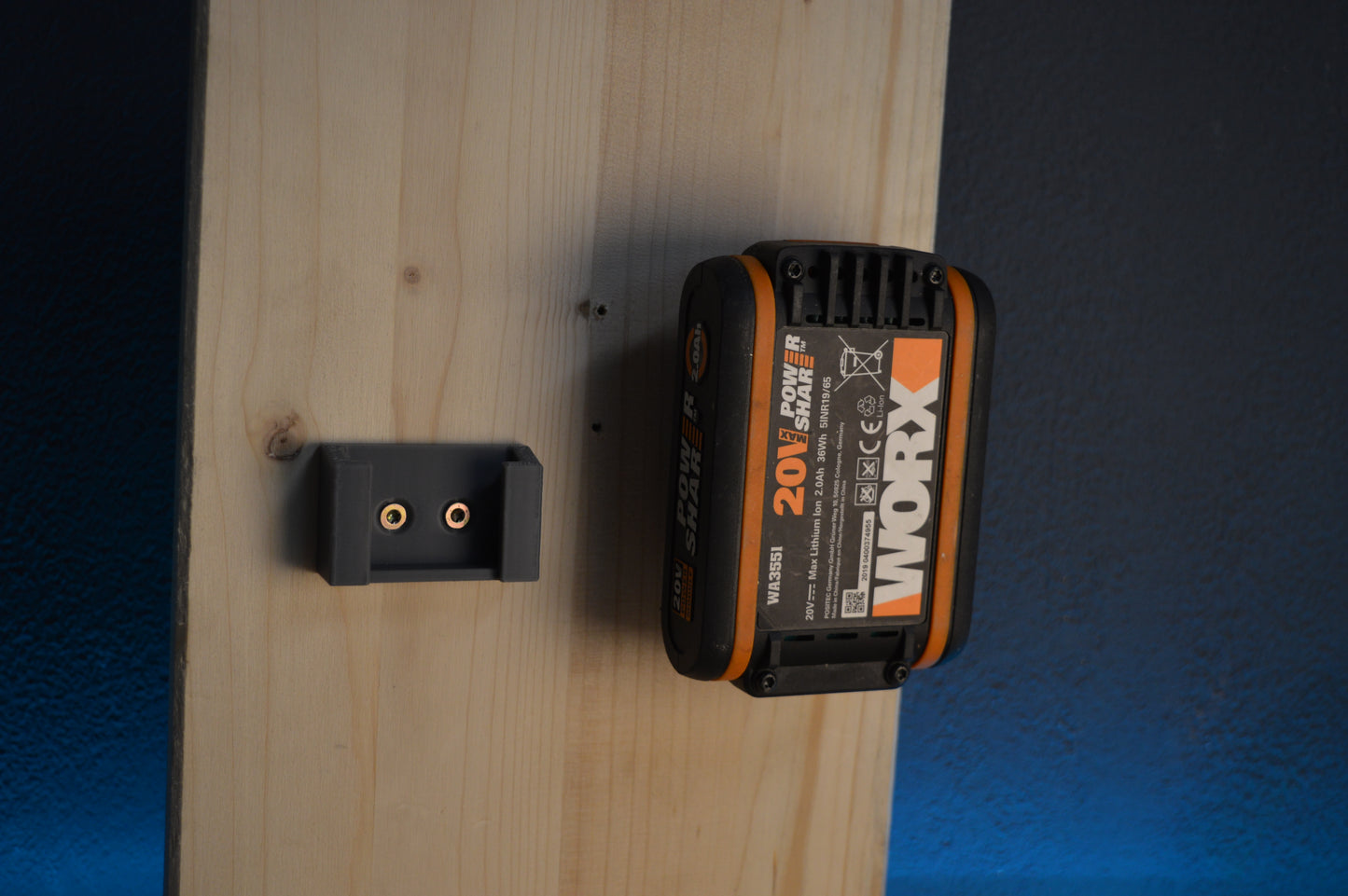WORX 20V battery holder