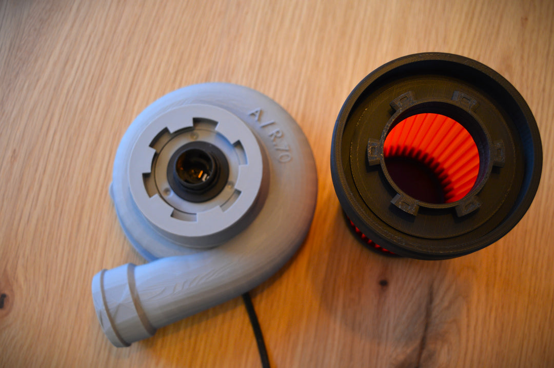 Laderlampe mit farbigen Luftfilter