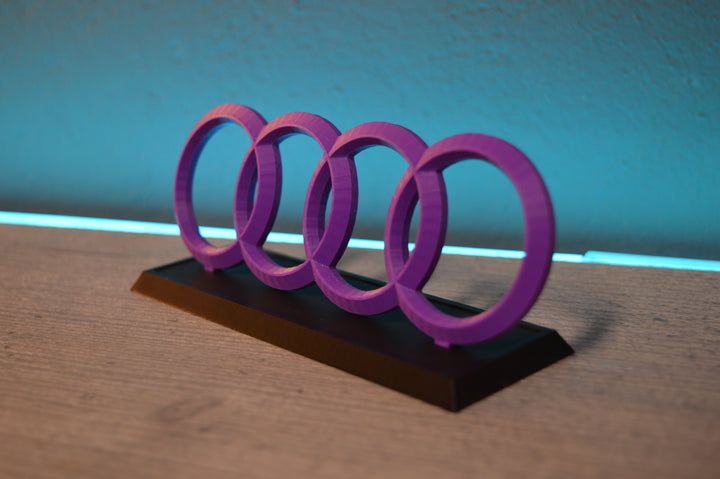 Aufsteller Audi Ringe Podest